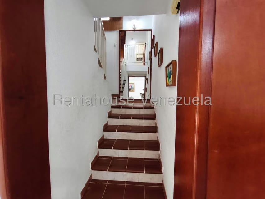 Casa (Duplex) en Venta en Los Tinajeros, Portuguesa - 19