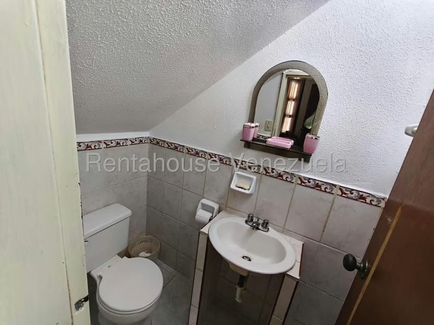 Casa (Duplex) en Venta en Los Tinajeros, Portuguesa - 9