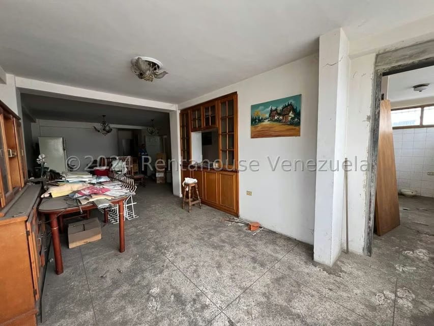 Comercial (Edificio) en Venta en Avenida Páez, Aragua - 23