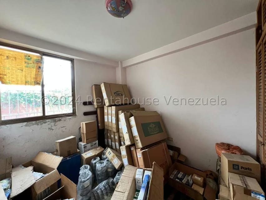Comercial (Edificio) en Venta en Avenida Páez, Aragua - 36