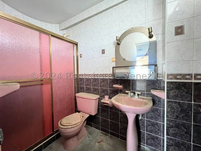 Comercial (Edificio) en Venta en Avenida Páez, Aragua - 45