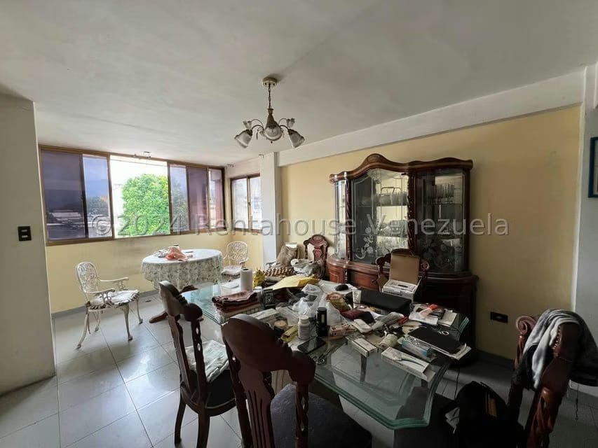 Comercial (Edificio) en Venta en Avenida Páez, Aragua - 52