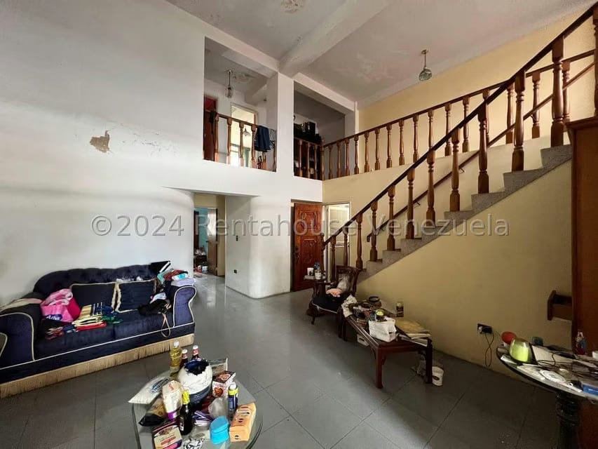 Comercial (Edificio) en Venta en Avenida Páez, Aragua - 62