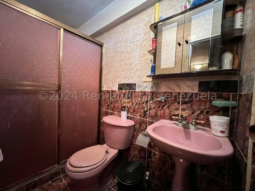 Comercial (Edificio) en Venta en Avenida Páez, Aragua - 73