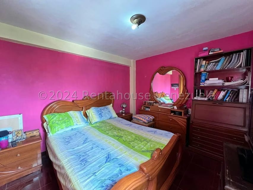 Comercial (Edificio) en Venta en Avenida Páez, Aragua - 77