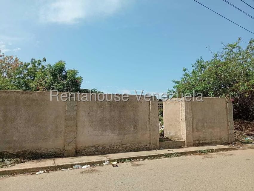 Terreno (Residencial) en Venta en Carretera O, Zulia - 4