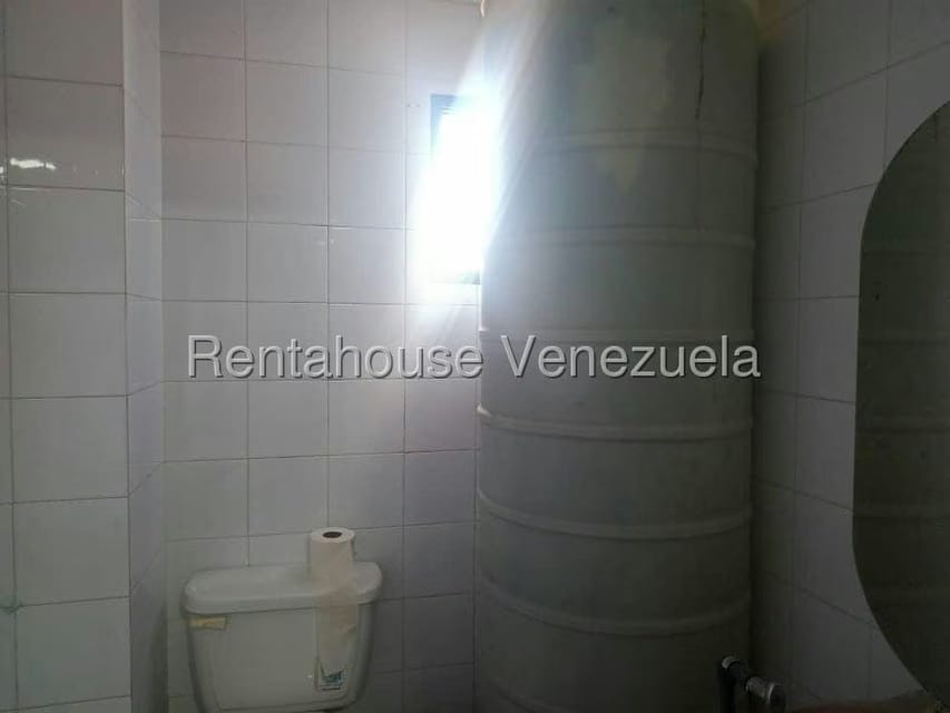 Comercial (Local Comercial) en Venta en Tierra Negra, Zulia - 11