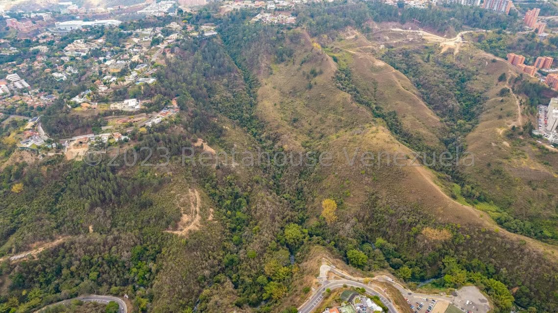 Terreno (Residencial) en Venta en Los Samanes, Distrito Metropolitano