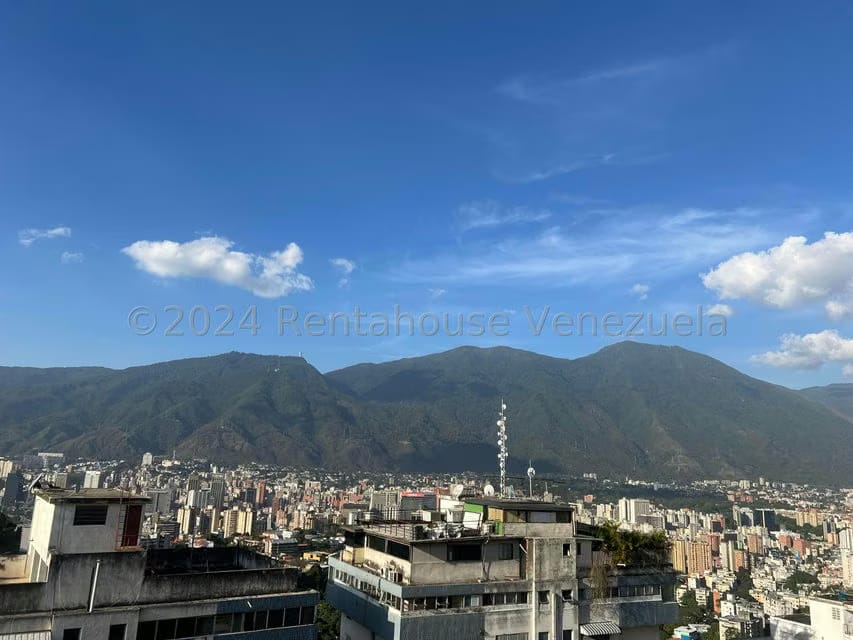 Apartamento (1 Nivel) en Venta en Colinas de Bello Monte, Distrito Metropolitano - 11