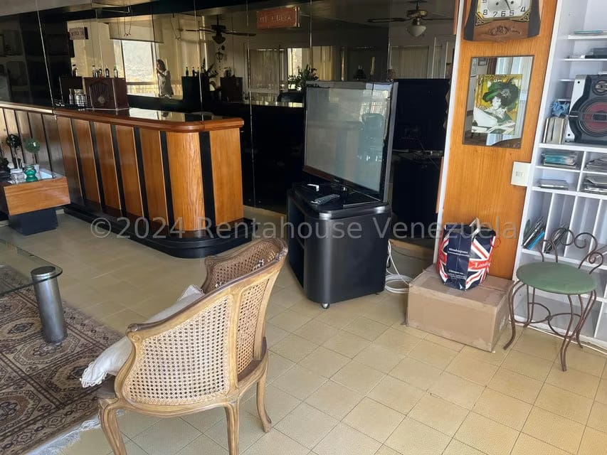 Apartamento (1 Nivel) en Venta en Colinas de Bello Monte, Distrito Metropolitano - 13