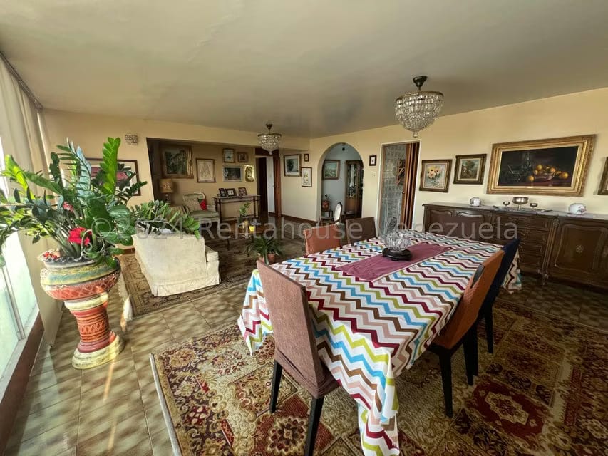 Apartamento (1 Nivel) en Venta en Colinas de Bello Monte, Distrito Metropolitano - 21
