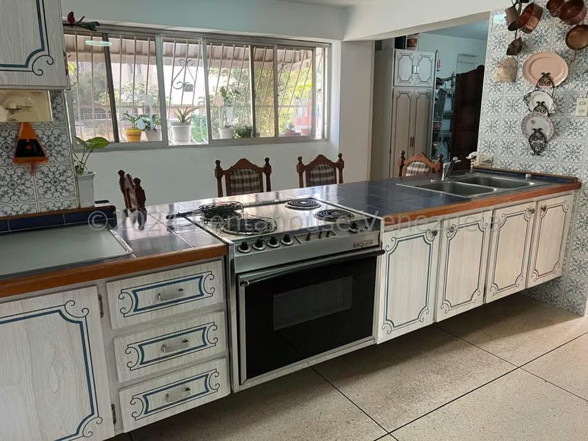 Apartamento (1 Nivel) en Venta en Colinas de Bello Monte, Distrito Metropolitano - 25