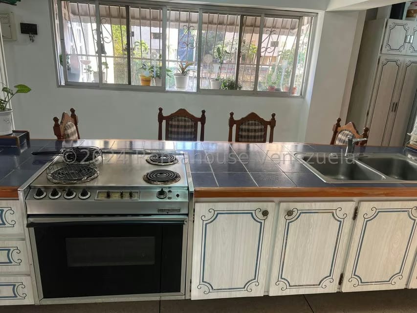 Apartamento (1 Nivel) en Venta en Colinas de Bello Monte, Distrito Metropolitano - 27