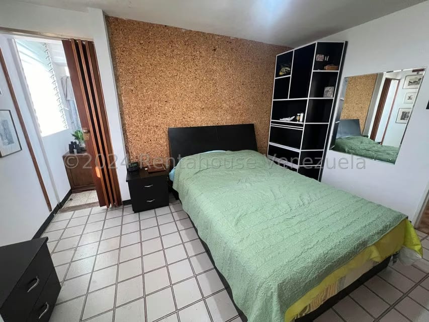 Apartamento (1 Nivel) en Venta en Colinas de Bello Monte, Distrito Metropolitano - 40