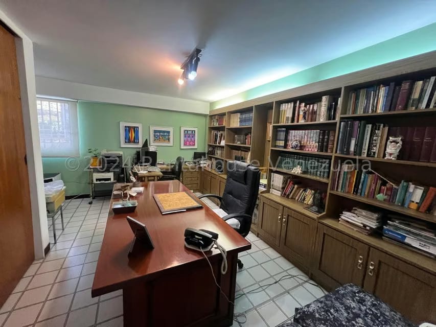 Apartamento (1 Nivel) en Venta en Colinas de Bello Monte, Distrito Metropolitano - 46