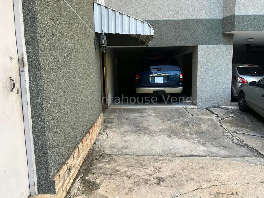 Apartamento (1 Nivel) en Venta en Colinas de Bello Monte, Distrito Metropolitano - 47