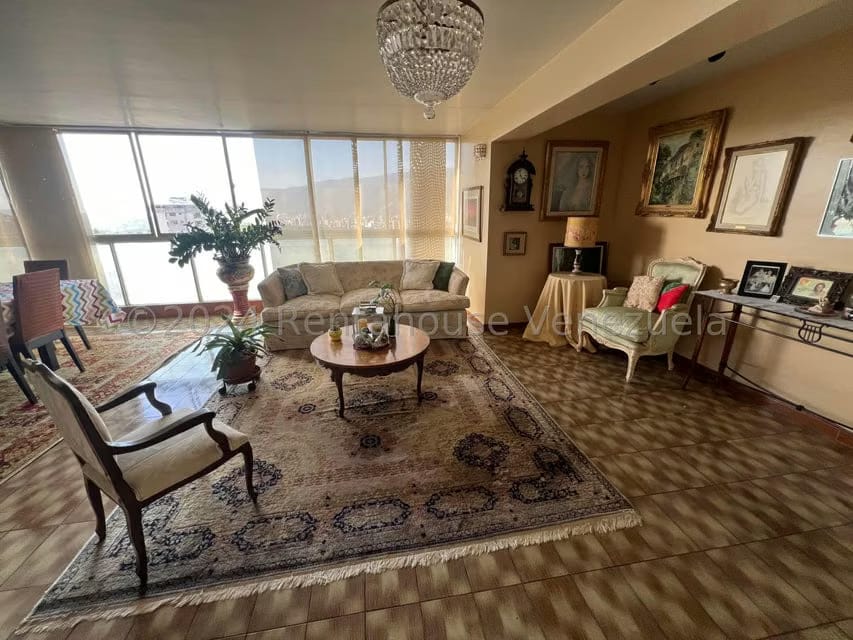 Apartamento (1 Nivel) en Venta en Colinas de Bello Monte, Distrito Metropolitano - 9