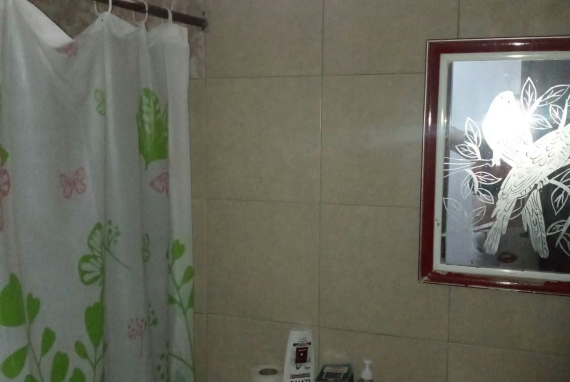 Se vende casa en la avenida Andrés Bello - 5