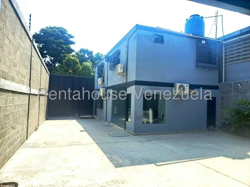Comercial (Galpon - Deposito) en Venta en Centro, Lara - 19