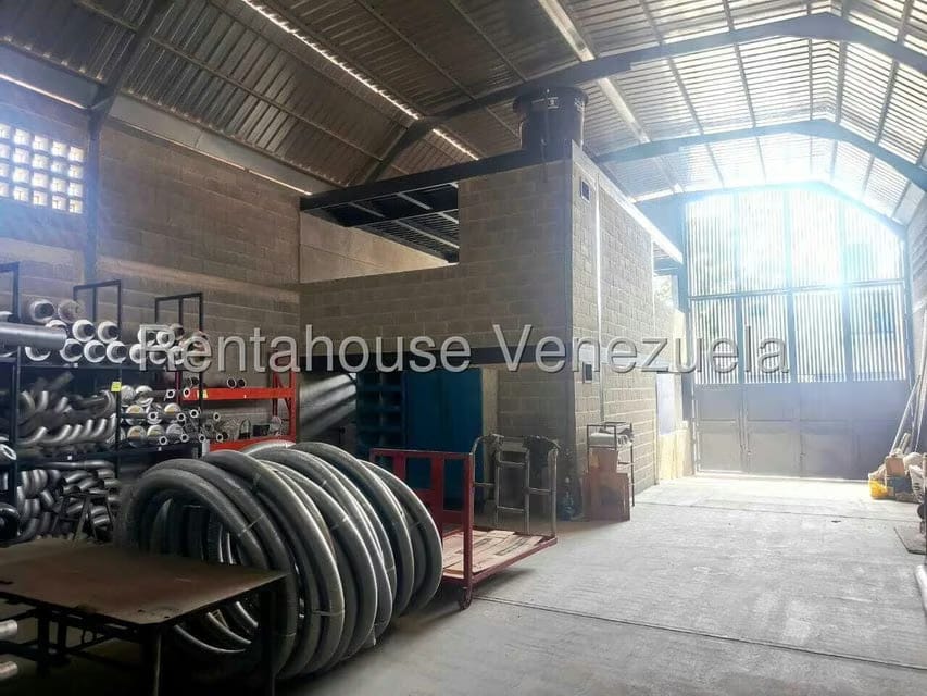 Comercial (Galpon - Deposito) en Venta en Centro, Lara - 5