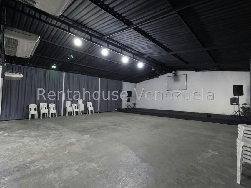 Comercial (Local Comercial) en Venta en Centro, Lara - 8
