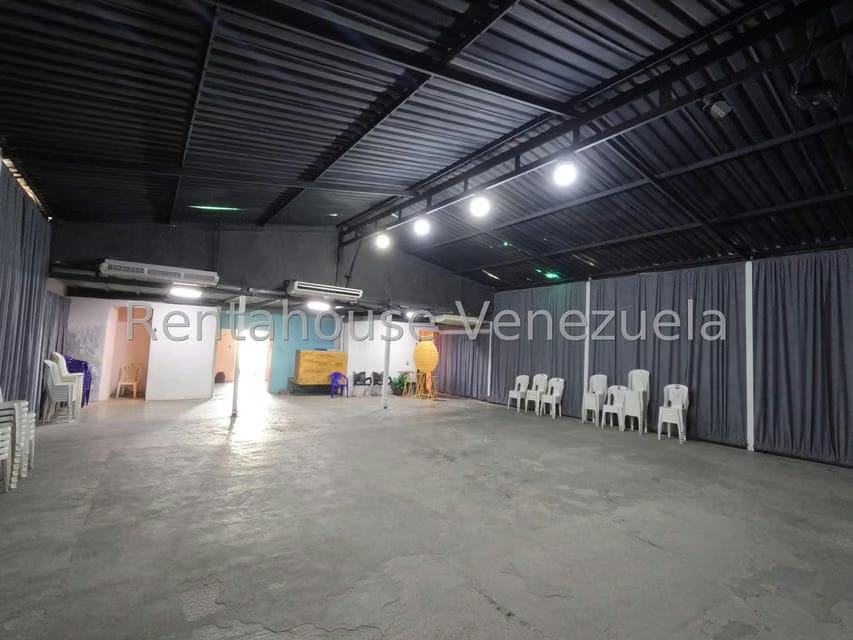 Comercial (Local Comercial) en Venta en Centro, Lara - 9
