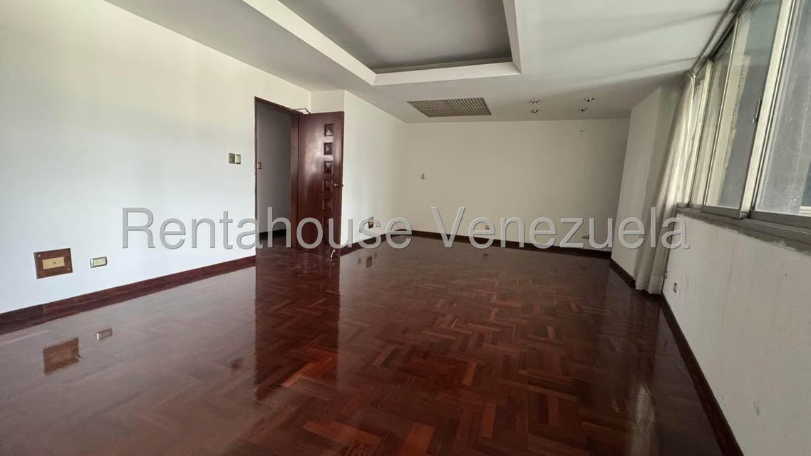 Comercial (Local Comercial) en Venta en Parroquia Catedral, Distrito Metropolitano - 21