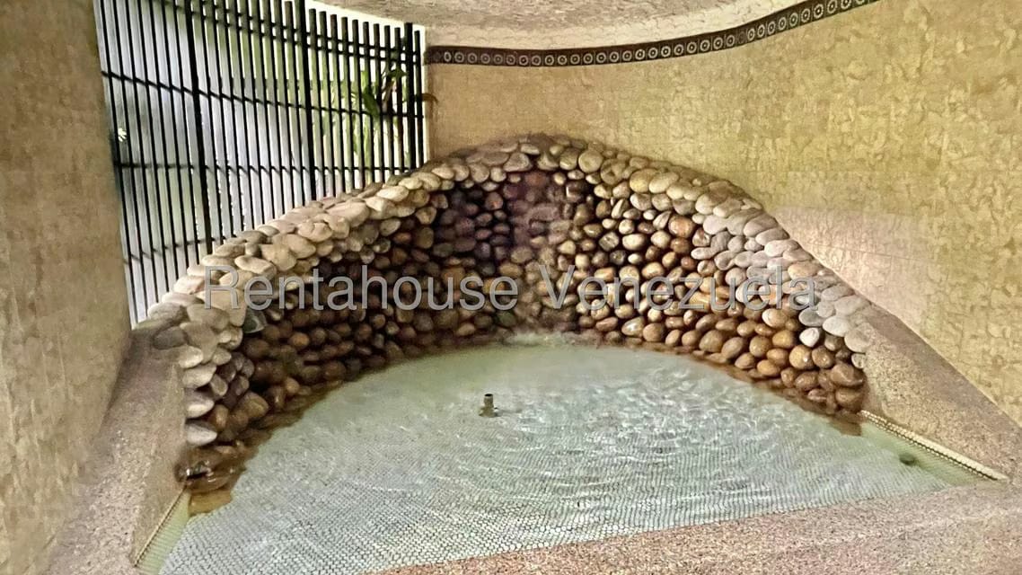 Apartamento (1 Nivel) en Venta en La Campiña, Distrito Metropolitano - 3