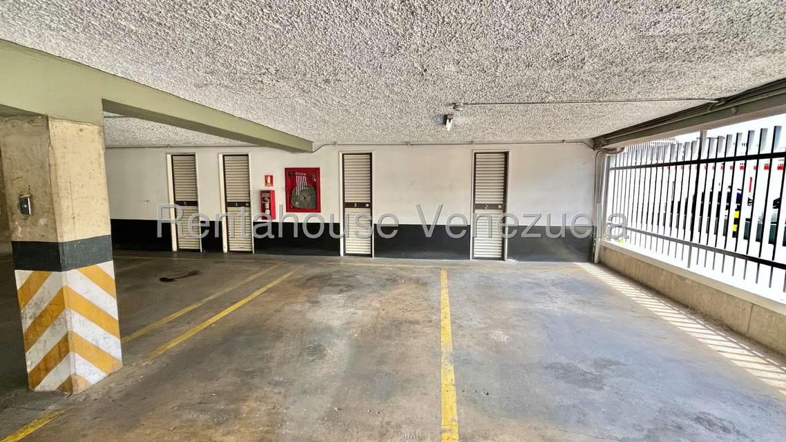 Apartamento (1 Nivel) en Venta en La Campiña, Distrito Metropolitano - 34