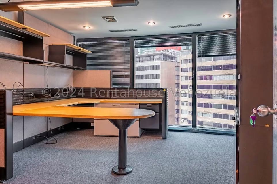 Comercial (Oficina) en Venta en El Rosal, Distrito Metropolitano - 12