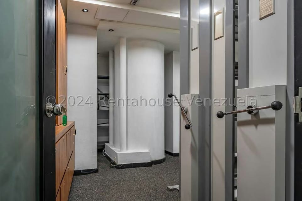 Comercial (Oficina) en Venta en El Rosal, Distrito Metropolitano - 18