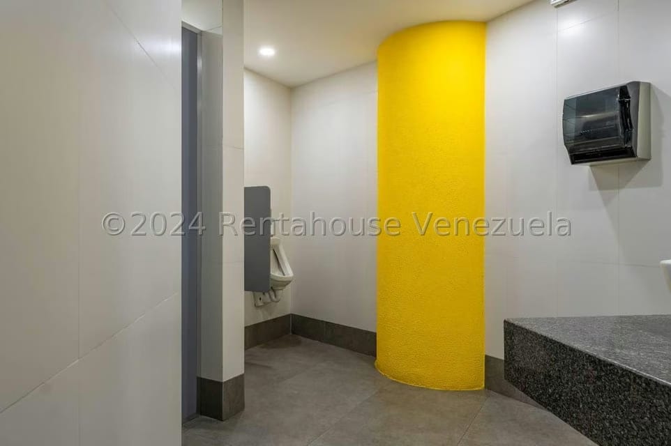 Comercial (Oficina) en Venta en El Rosal, Distrito Metropolitano - 21