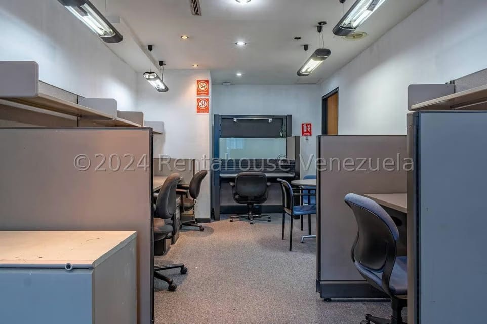 Comercial (Oficina) en Venta en El Rosal, Distrito Metropolitano - 9