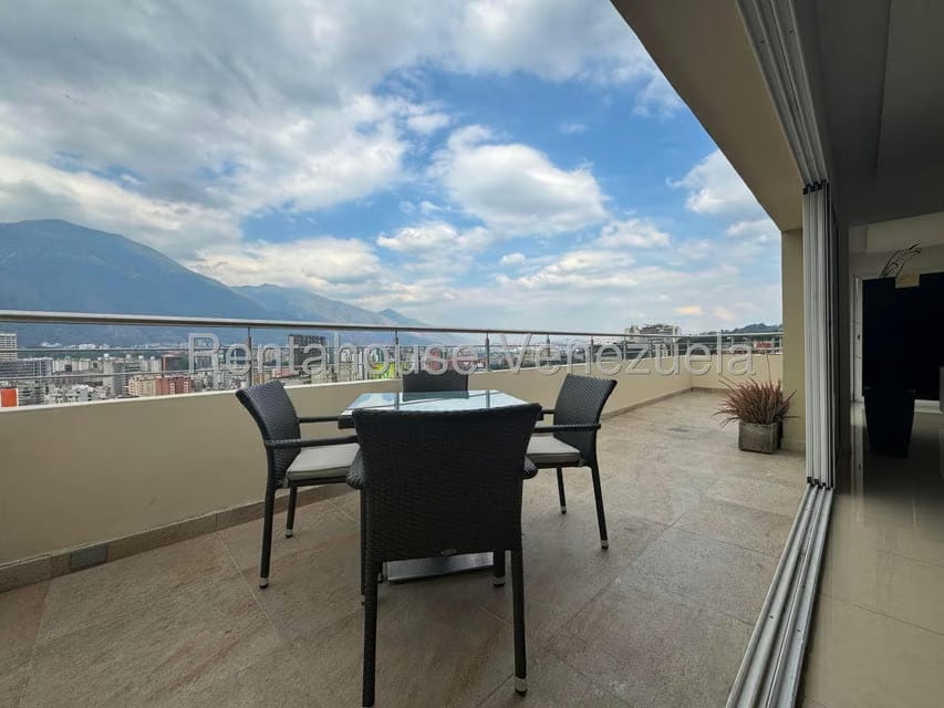 Apartamento (1 Nivel) en Venta en Colinas de Bello Monte, Distrito Metropolitano - 12