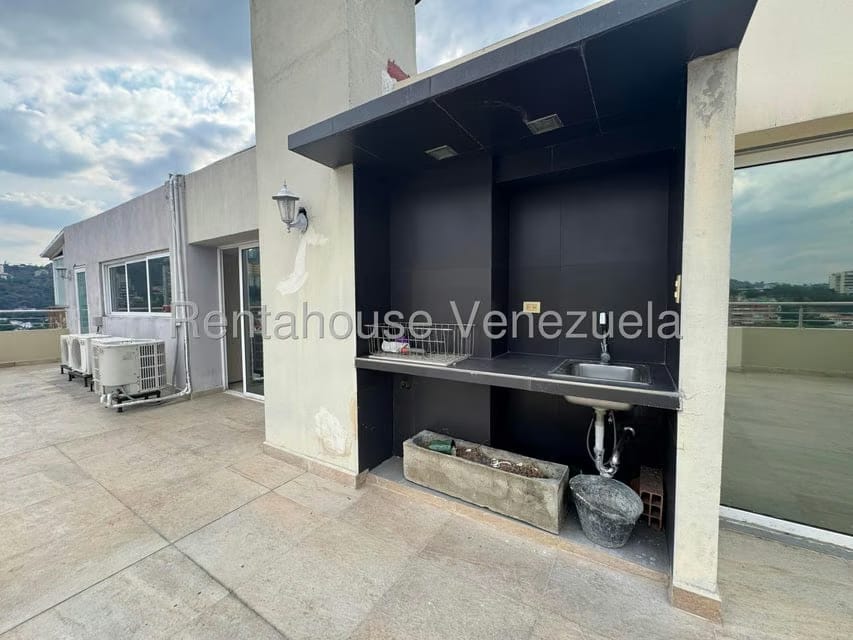 Apartamento (1 Nivel) en Venta en Colinas de Bello Monte, Distrito Metropolitano - 33