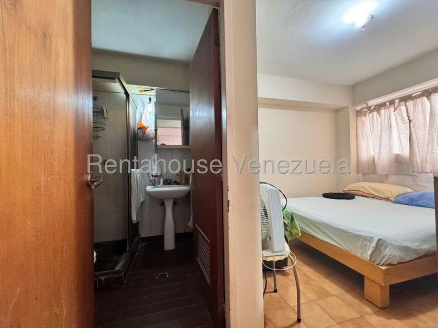 Apartamento (1 Nivel) en Venta en Colinas de Bello Monte, Distrito Metropolitano - 41