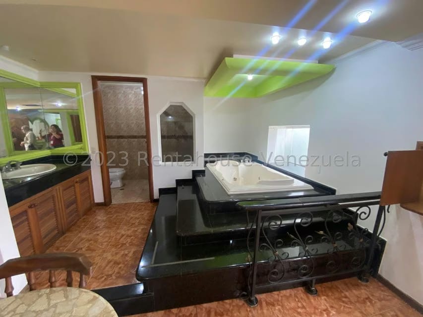 Comercial (Posada) en Venta en El Junquito, Distrito Metropolitano - 40