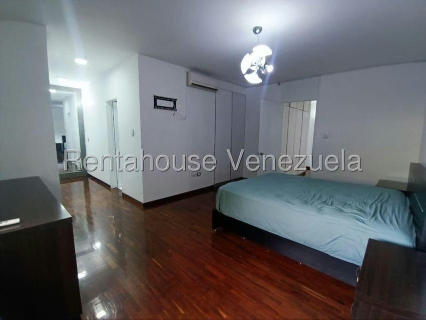 Apartamento (1 Nivel) en Venta en La Castellana, Distrito Metropolitano - 29