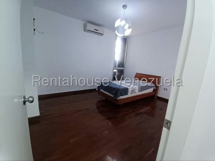 Apartamento (1 Nivel) en Venta en La Castellana, Distrito Metropolitano - 39