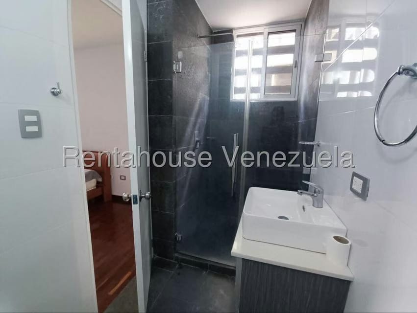 Apartamento (1 Nivel) en Venta en La Castellana, Distrito Metropolitano - 41