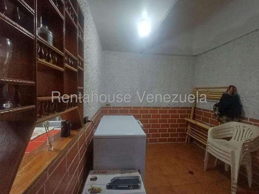 Casa (Multipes Niveles) en Venta en Catia, Distrito Metropolitano - 16