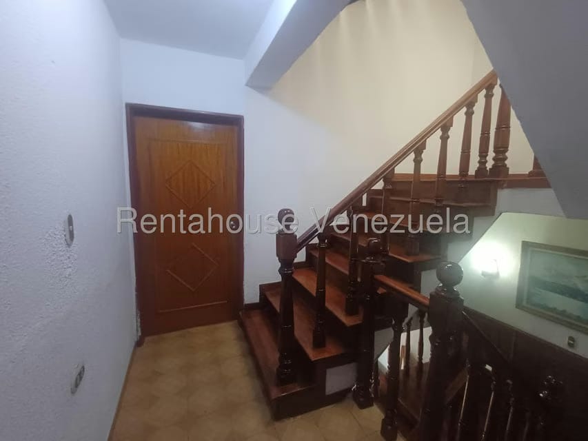 Casa (Multipes Niveles) en Venta en Catia, Distrito Metropolitano - 33
