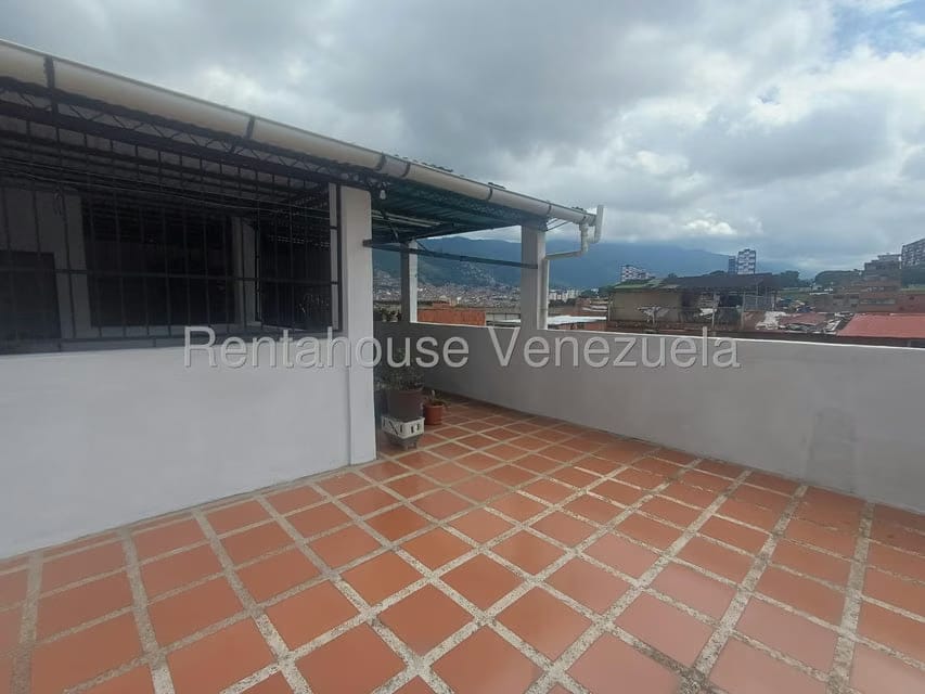 Casa (Multipes Niveles) en Venta en Catia, Distrito Metropolitano - 59