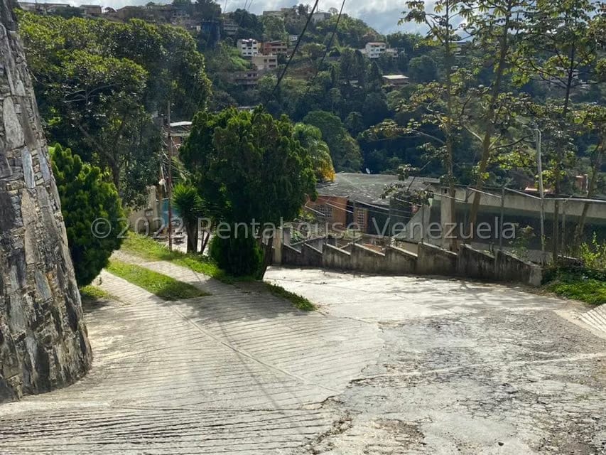 Terreno (Residencial) en Venta en Lomas del Halcon, Distrito Metropolitano - 4