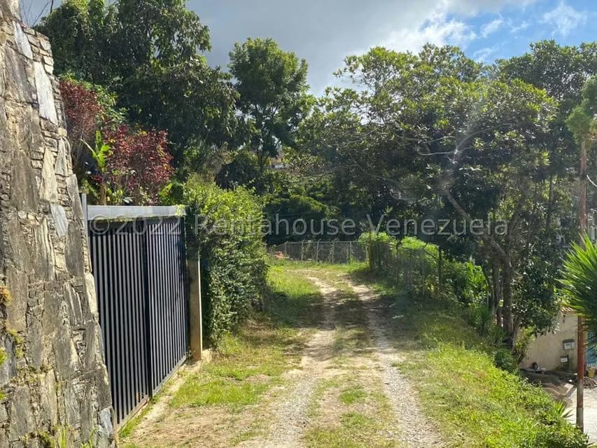 Terreno (Residencial) en Venta en Lomas del Halcon, Distrito Metropolitano - 5