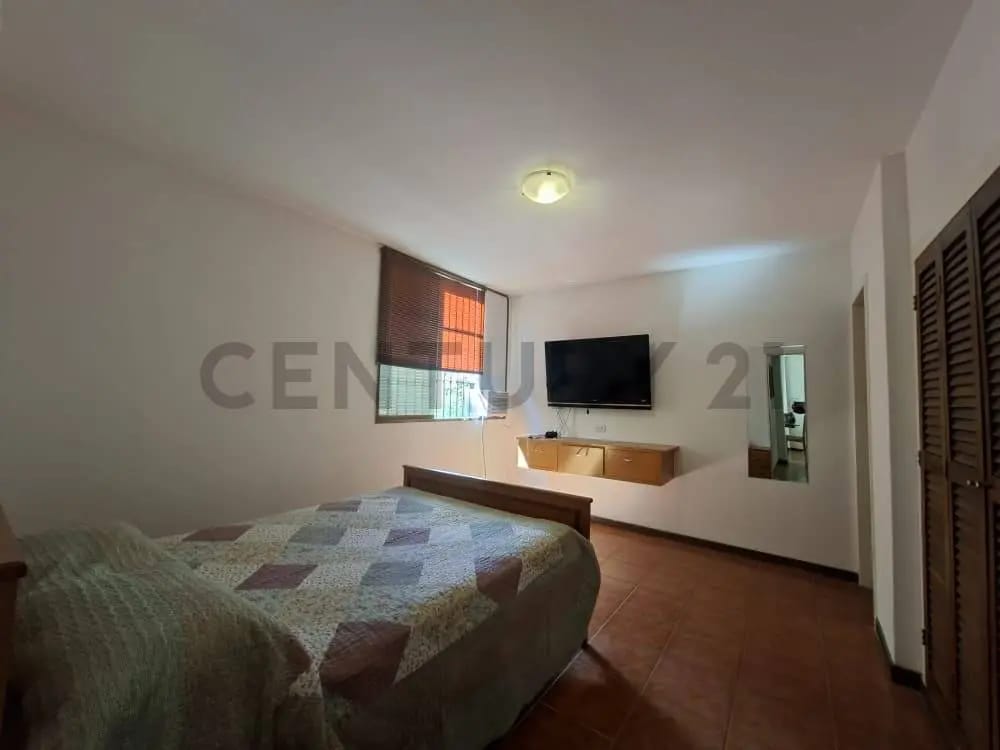 Alquiler de apartamento de 52 m² en Los Palos Grandes. ¡Ubicación insuperable!" - 5