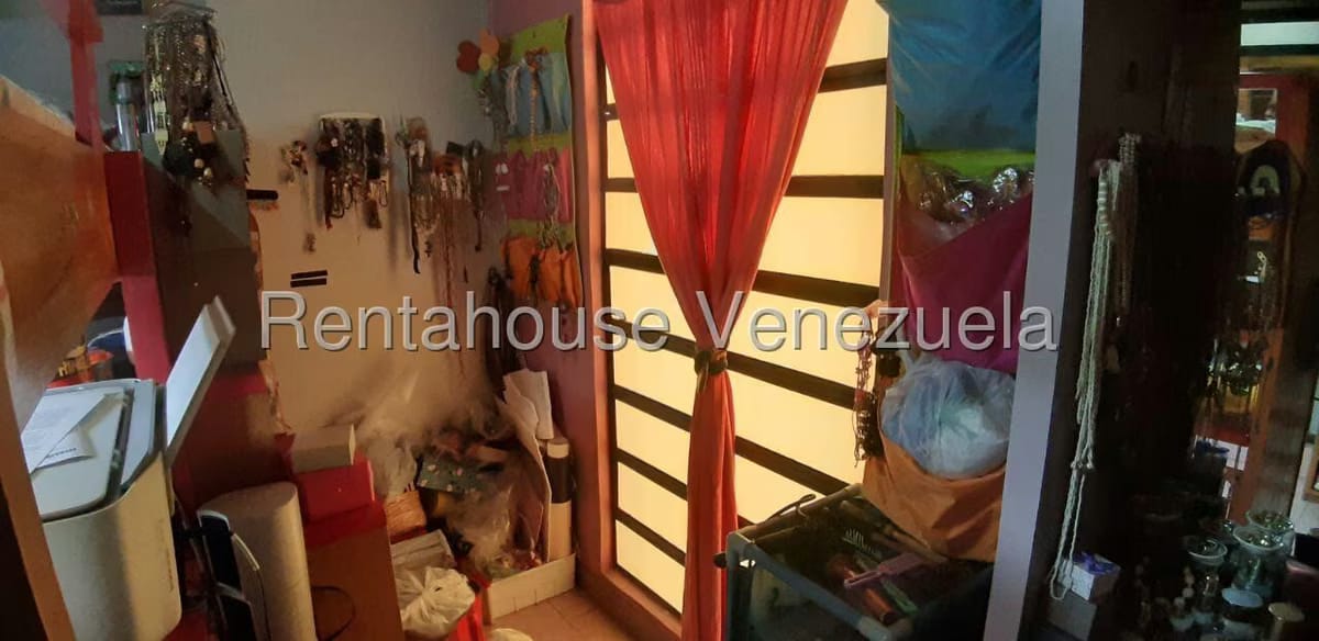 Casa (Multipes Niveles) en Venta en Santa Sofia, Distrito Metropolitano - 110