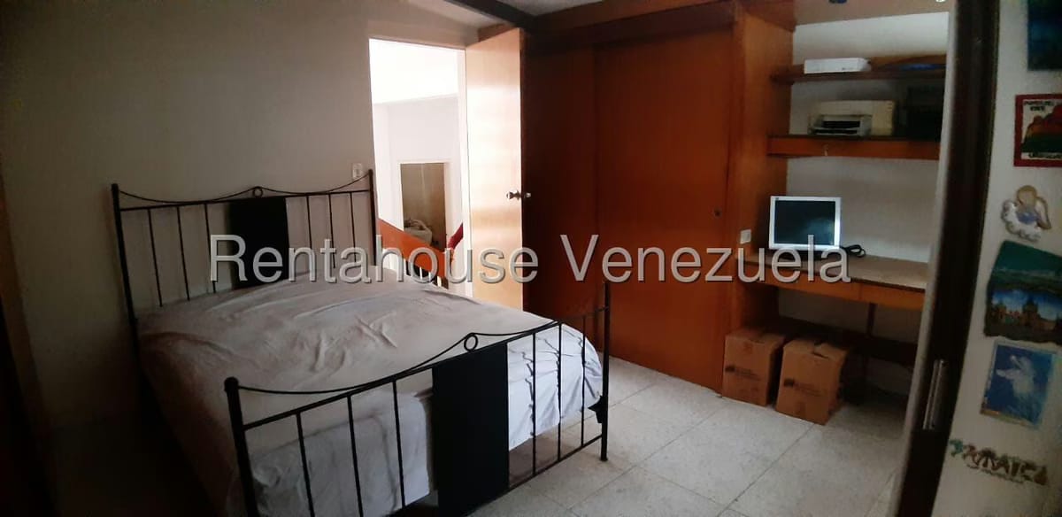 Casa (Multipes Niveles) en Venta en Santa Sofia, Distrito Metropolitano - 13
