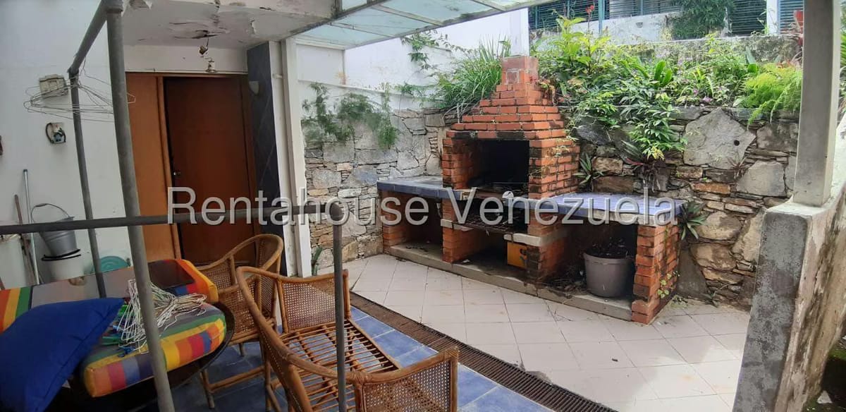 Casa (Multipes Niveles) en Venta en Santa Sofia, Distrito Metropolitano - 30