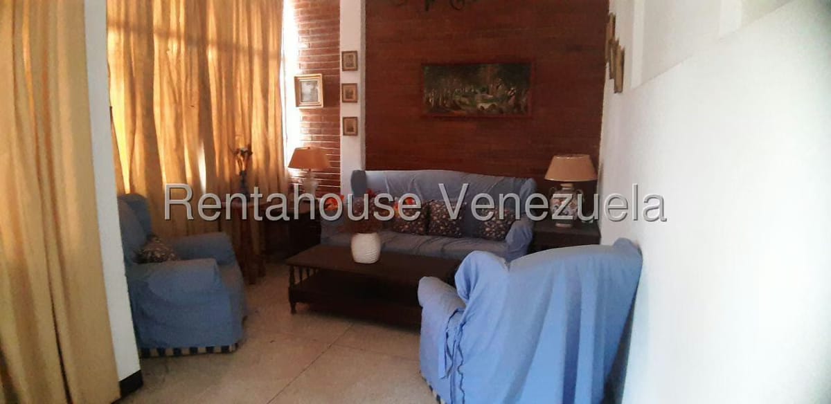 Casa (Multipes Niveles) en Venta en Santa Sofia, Distrito Metropolitano - 4